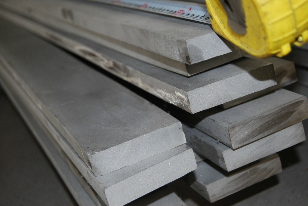 Stainless Steel Flat Bar 304L / 304 Stainless Steel Flat Bar , Hot / Cold Rolled Flat Bar 1.4301
