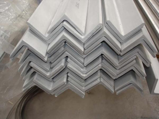 SUS / AISI / ASTM 304 Stainless Steel Equal Angle Bar Length 1000mm - 6000mm
