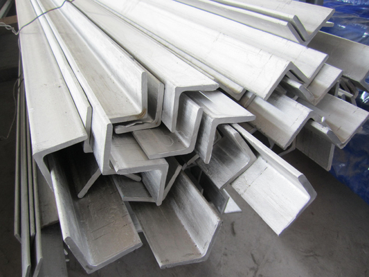 SUS / AISI / ASTM 304 Stainless Steel Equal Angle Bar Length 1000mm - 6000mm