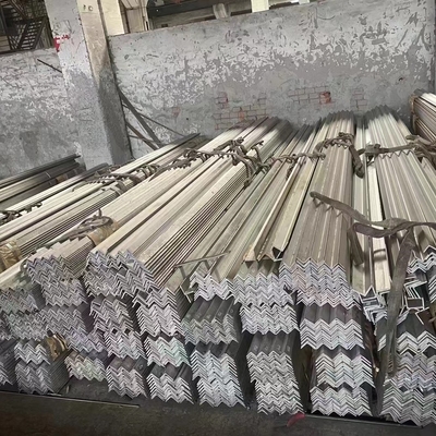 40x40x3mm ASTM A276 TP304 Equal and Unequal Stainless Steel Angle Bar SS304 Angle Bar 18%Cr 8%Ni