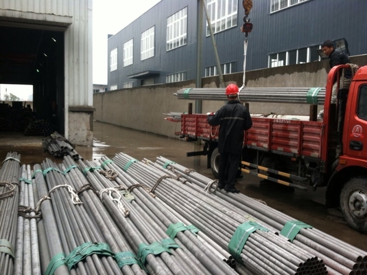 309S Hot Rolled Stainless Steel Seamless Tube With Large And Small Diameter