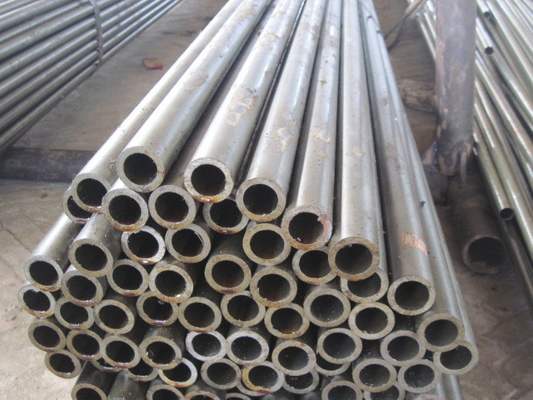 Weld / Seamless Carbon Black Steel Pipe Astm53 Astm A53 Thickness 5mm - 80mm