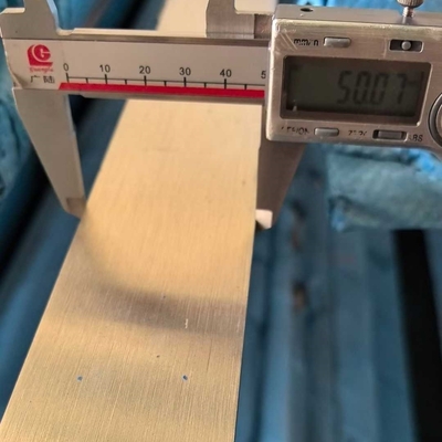 Hot Rolled SS 304 Flat Bar 304 Stainless Steel Flat Bar 4*50*6000mm
