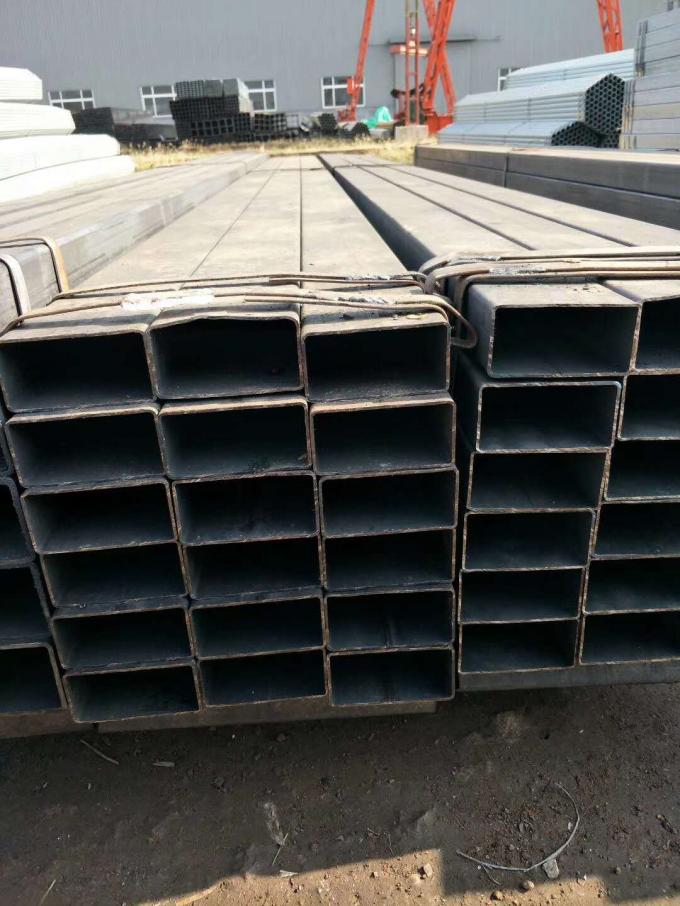 ERW Zinc Coated Seamless Steel Pipe Galvanized Hollow Section 3