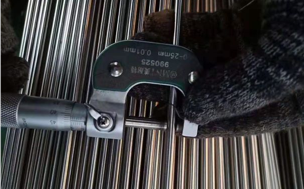 Finished product Dimensional inspection-2 34CrNiMo6+QT Alloy Structure Steel Bar Rod Annealed OD 55mm 6M Length 8