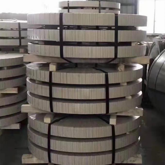 SUS 301 0,2mmx35mmStainless Steel coil tape Material : SUS 301 CSP FH >430HV Size : 0.2 mm (T) x 35mm (W) x coil 0