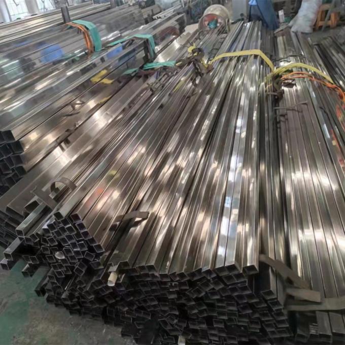 Annealed Round 304 Stainless Steel Welded Pipe With PVC Foil Finish BA Bright 2