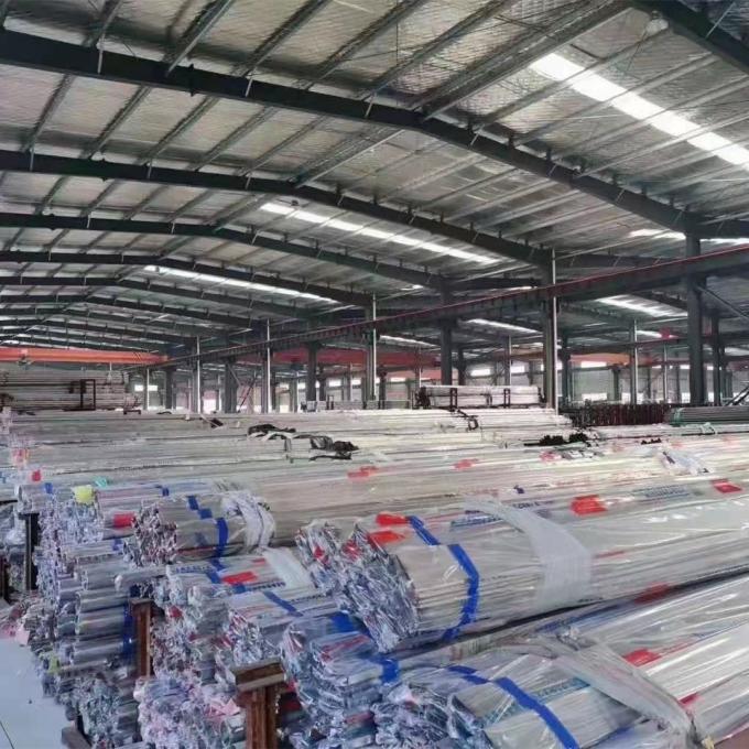 Annealed Round 304 Stainless Steel Welded Pipe With PVC Foil Finish BA Bright 1